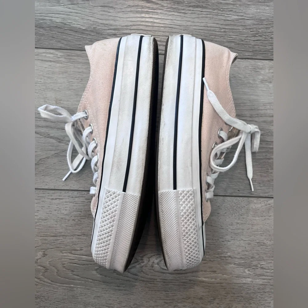 Converse Women's Cream Platform Sneakers - Picture 4 of 7